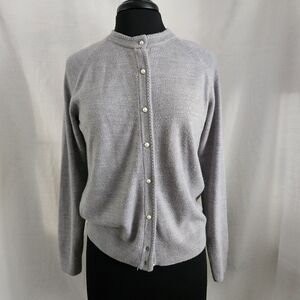 Elegant Gray Women's Sweater